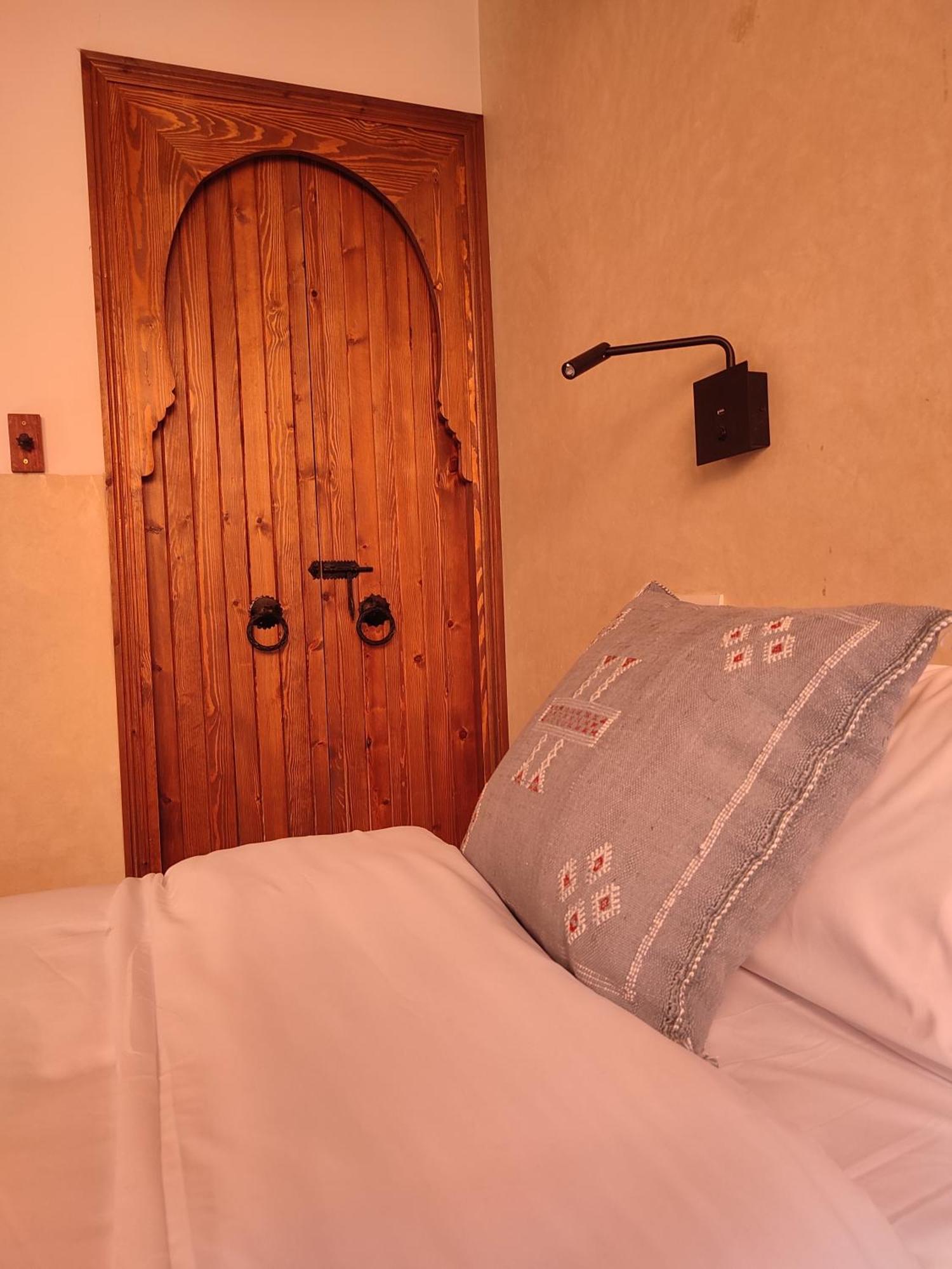 Private Room In Apartment Tov Taghazout Buitenkant foto