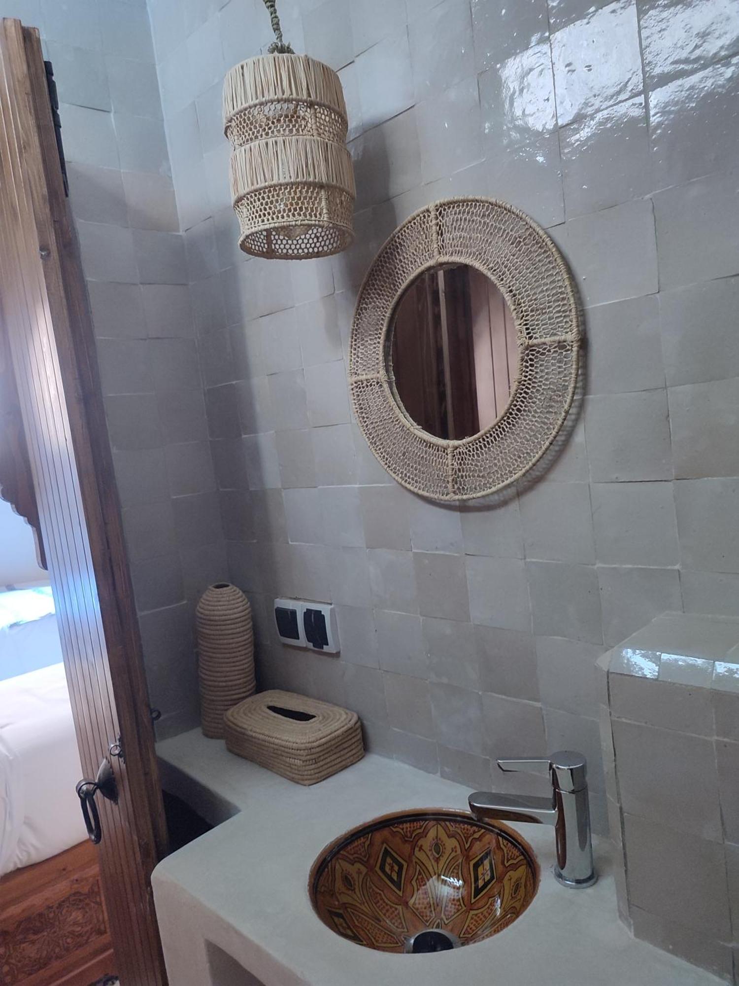 Private Room In Apartment Tov Taghazout Buitenkant foto