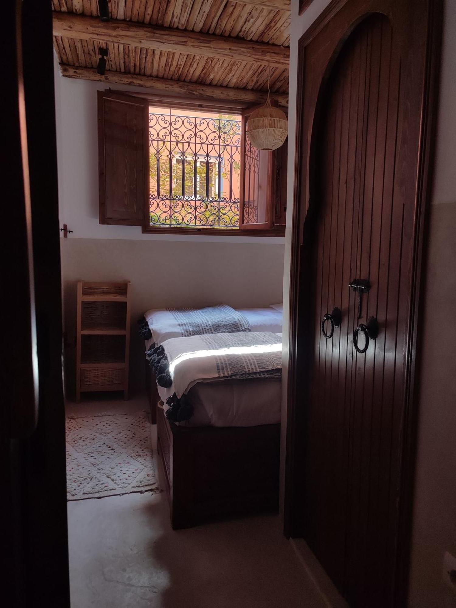 Private Room In Apartment Tov Taghazout Buitenkant foto